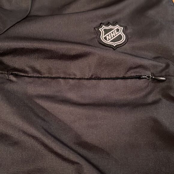 PITTSBURGH PENGUINS SIZE LARGE 14/16 COAT - Picture 6 of 11